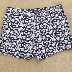 NEVER WORN FLORAL SHORTS- NEVER WORN!